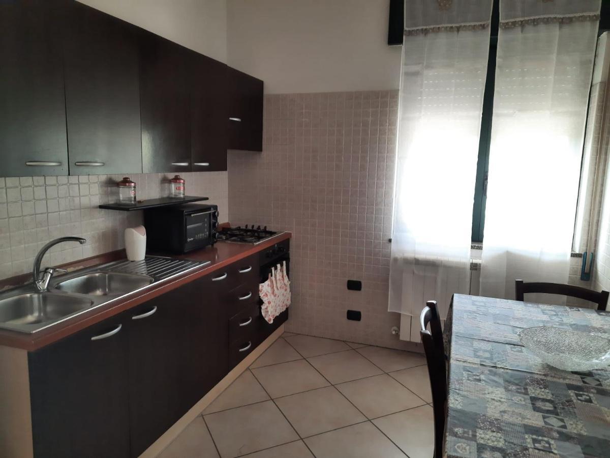 La Rosa Dei Venti Apartments Еболі Екстер'єр фото