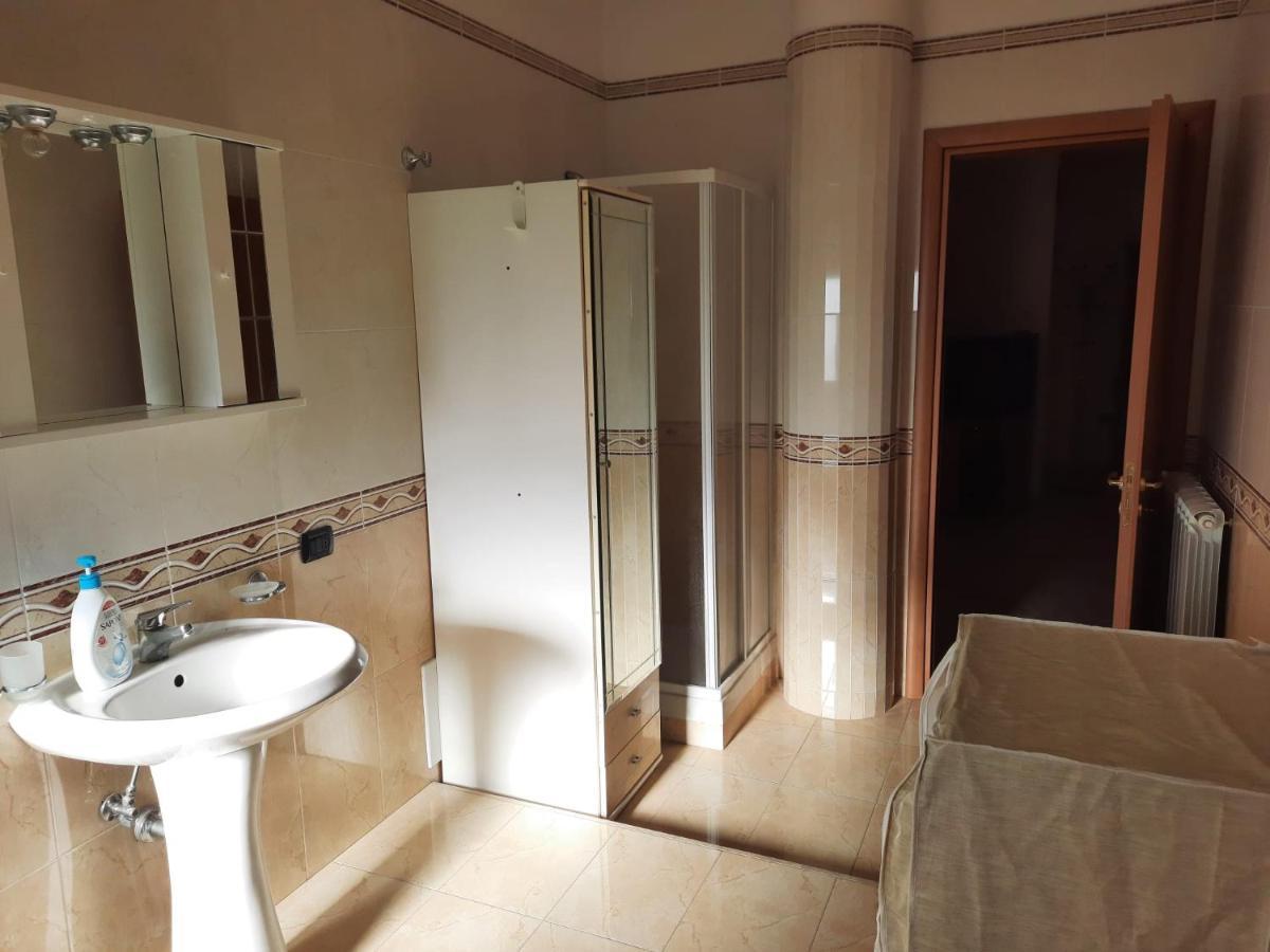 La Rosa Dei Venti Apartments Еболі Екстер'єр фото